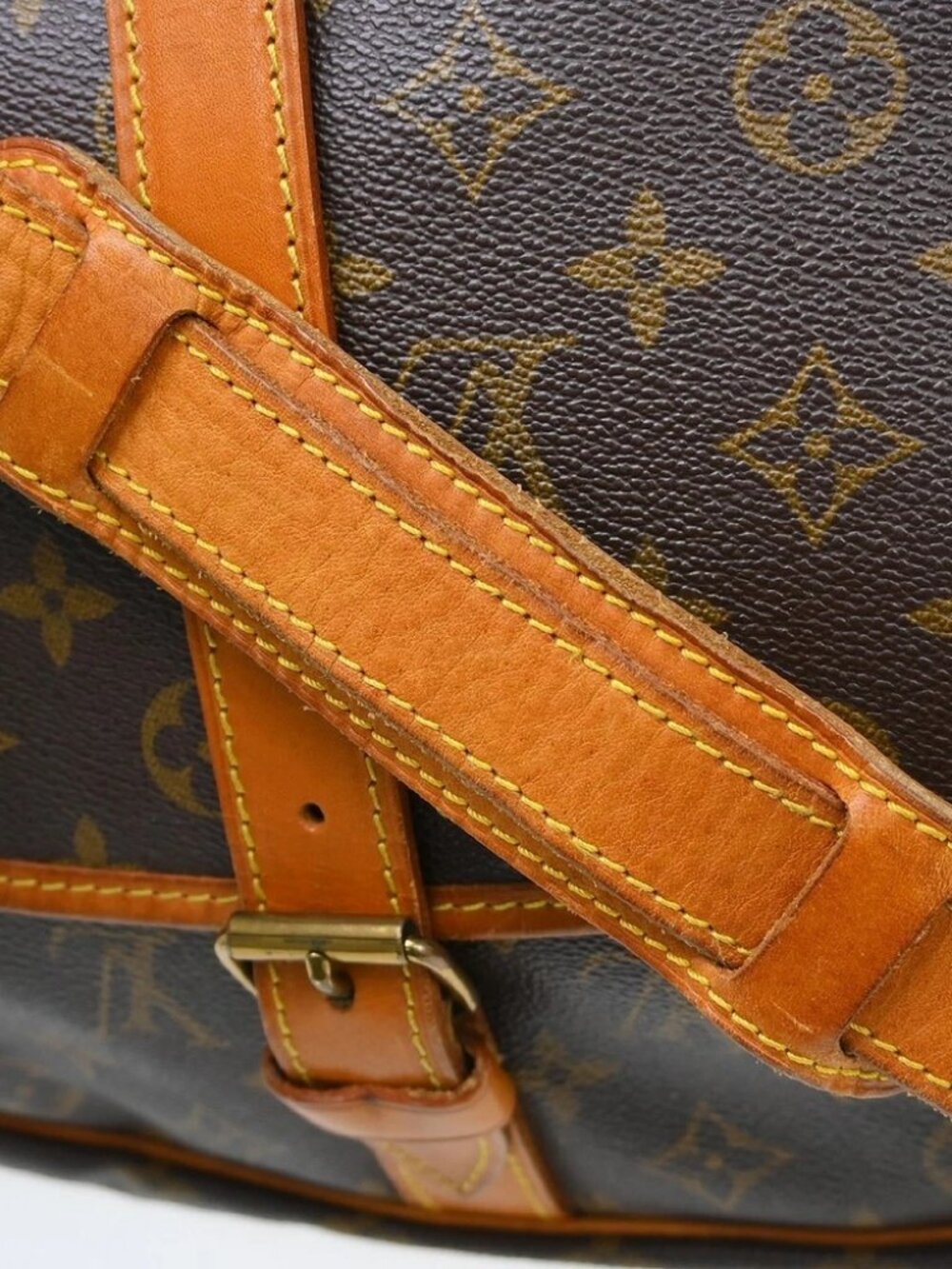 LOUIS VUITTON SAUMUR 35 SHOULDER BAG MONOGRAM - Picture 4 of 14